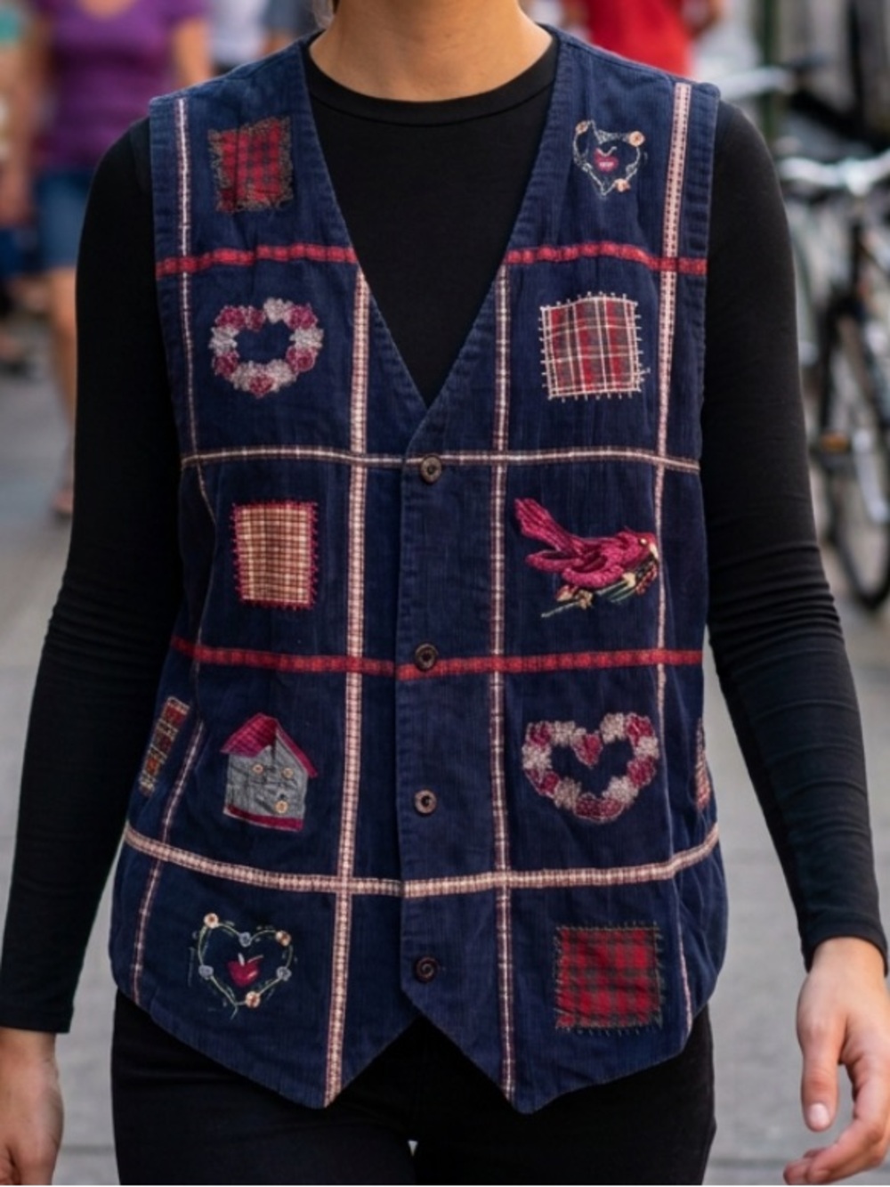 Bobbie Brooks Navy Patchwork Embroidered Vest Sz M Women